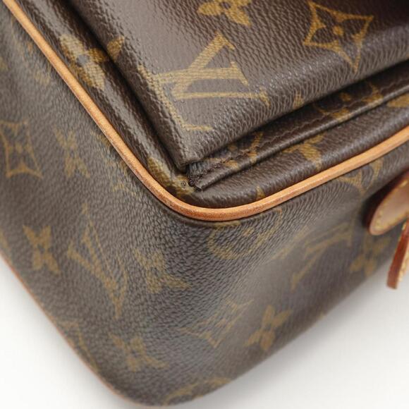 LOUIS VUITTON Brown Monogram Leather Shoulder Bag - Picture 7 of 11